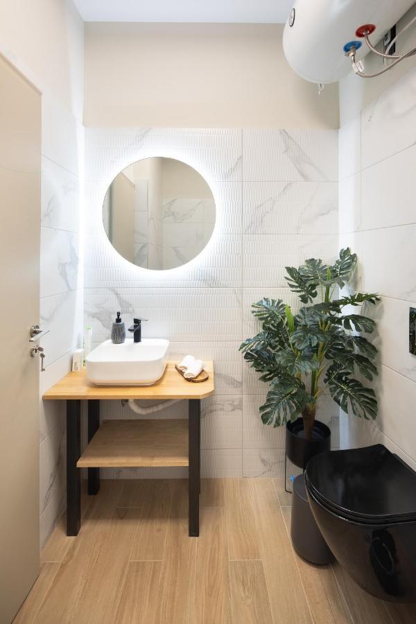 Designed Studio - Walking Distance From Acropolis Αθήνα Εξωτερικό φωτογραφία